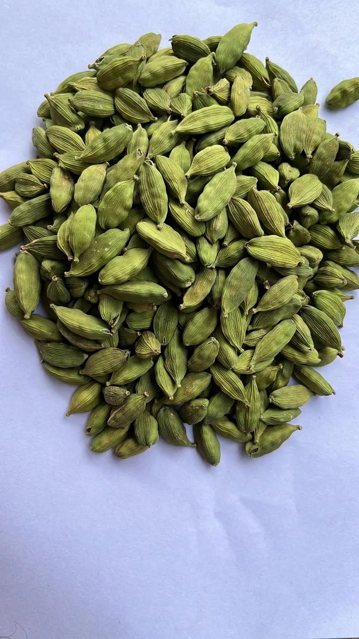8 MM bold green cardamom